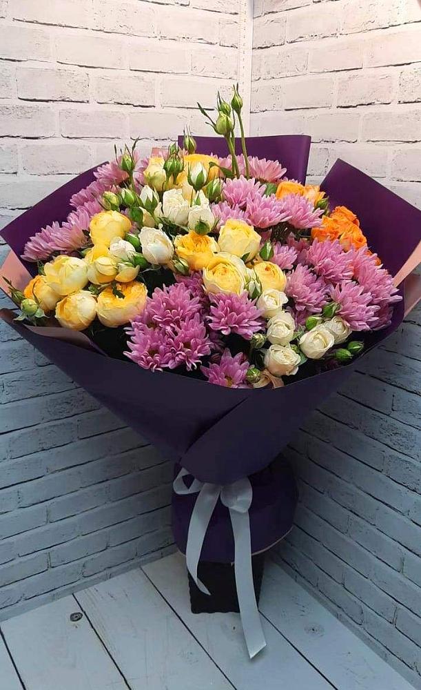 Букет цветов из: Хризантемы и Розы в Нытве