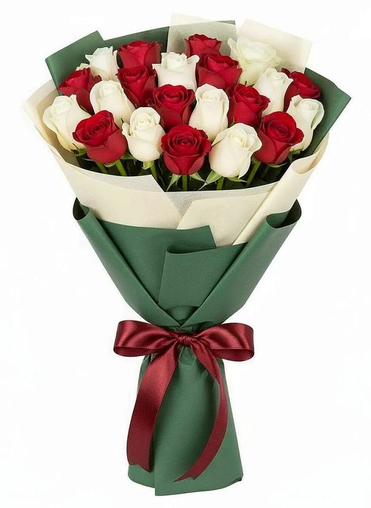 Букет Микс из красных и белых роз в Нытве