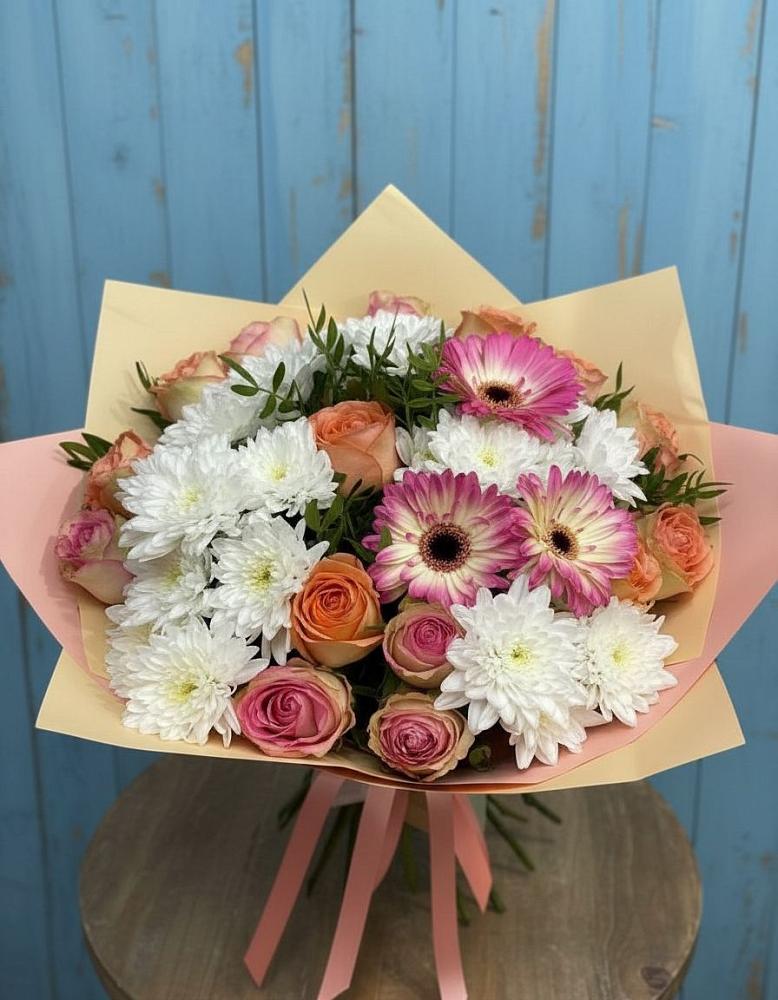 Букет цветов из: Розы, Герберы и Хризантемы в Нытве