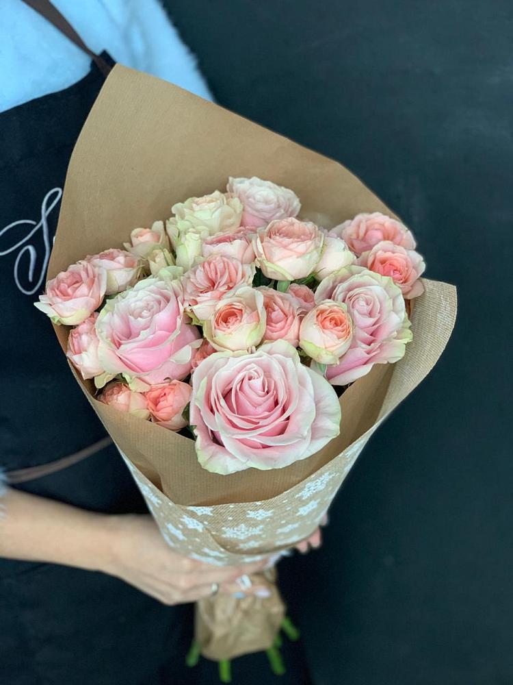 Букет цветов из: Хризантемы и Розы в Нытве