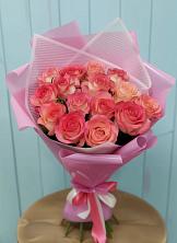 Букет 15 Розовых роз Равель в Нытве